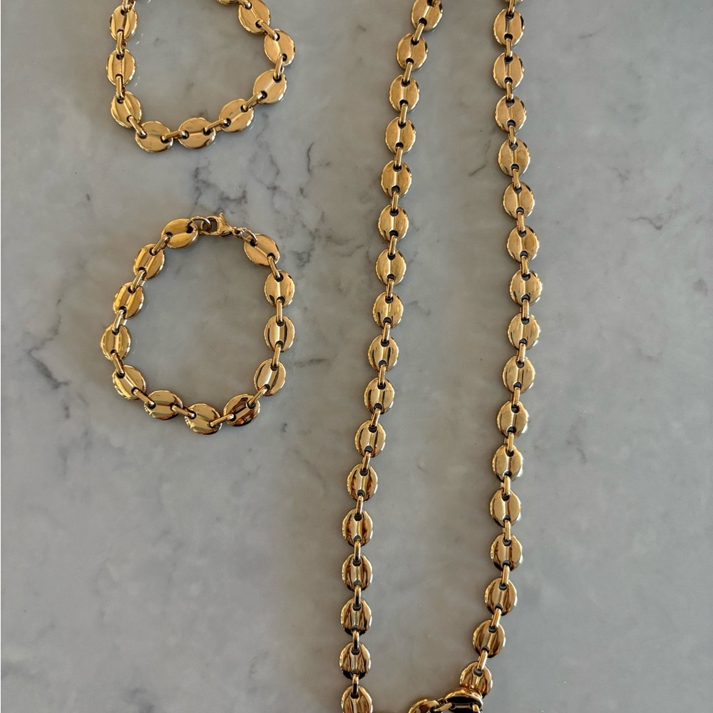 Elegant Gold Coffee Bean Jewelry Set: 2 Bracelets, 1- 11” Drop Necklace NWOT
